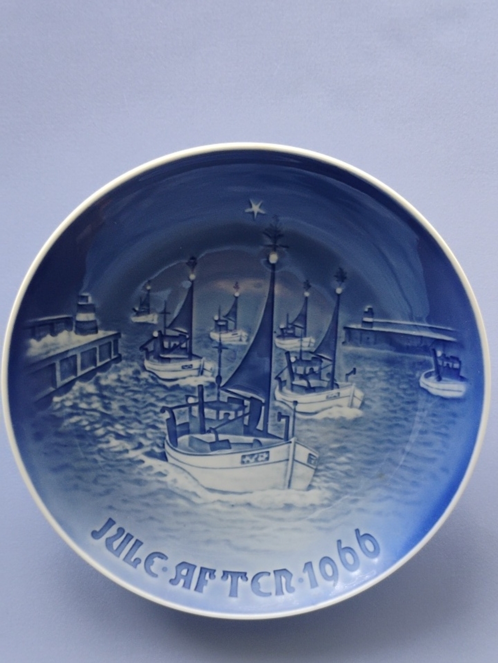 1966 Home For Christmas B&G 7" Collector's Plate Bing & Grondahl Jule Aften
